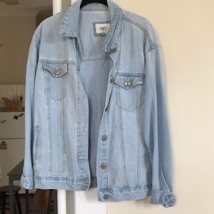 Oversized denim jacket